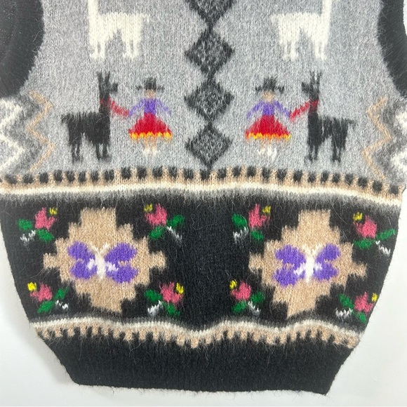 Artesanias Hand Made 100% Alpaca Wool Wood Button Up Knit Vest One Size Stunning - Picture 11 of 11